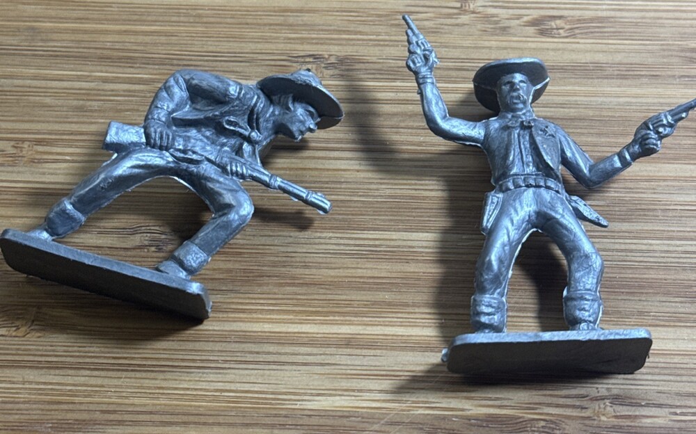 Vintage Plastic Cowboy Figures Lot of 2 Western Pistol Action Playset Toys
